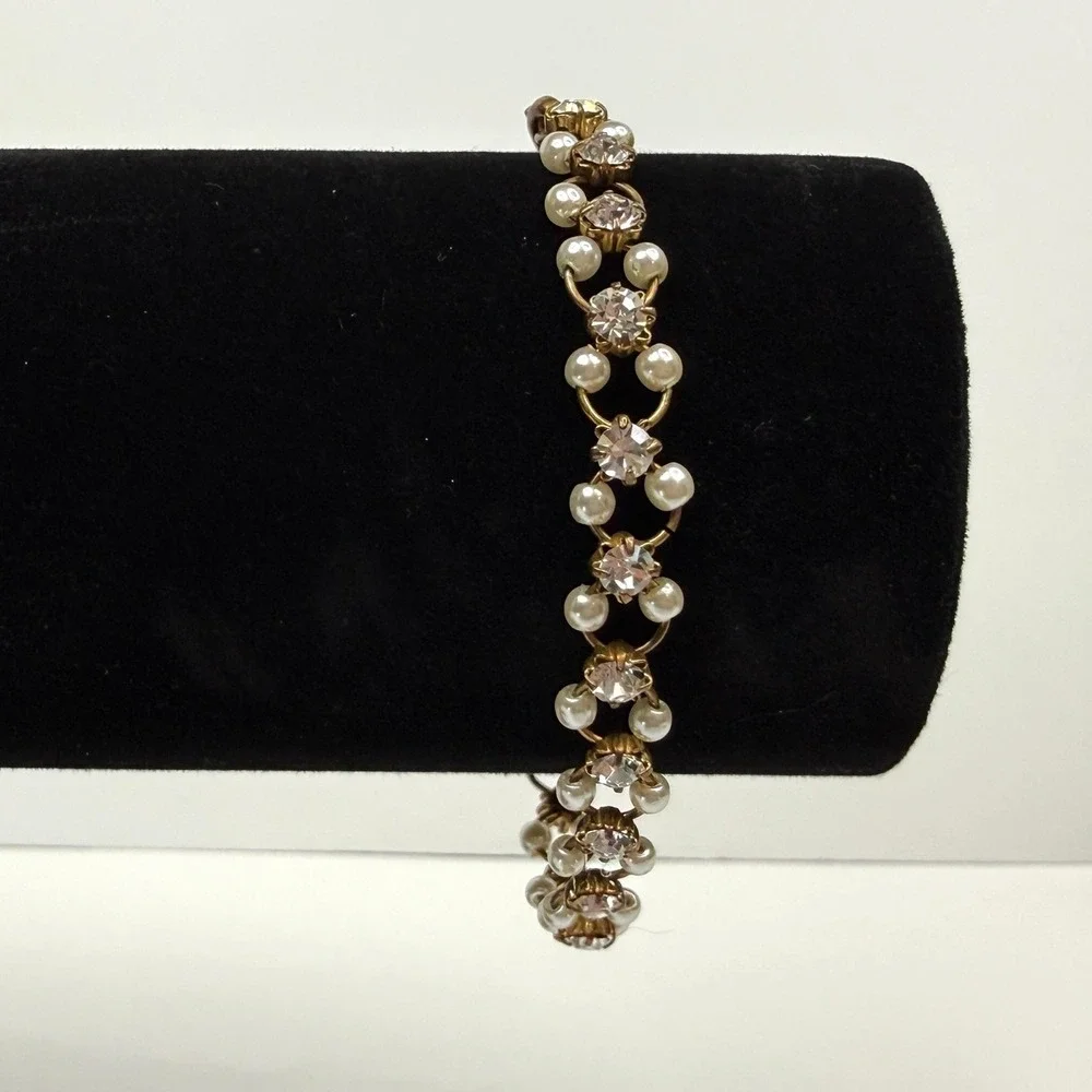 Antique Gold Tone Rhinestone Faux Pearl Bracelet Elegant Fashion Jewelry Sz 7